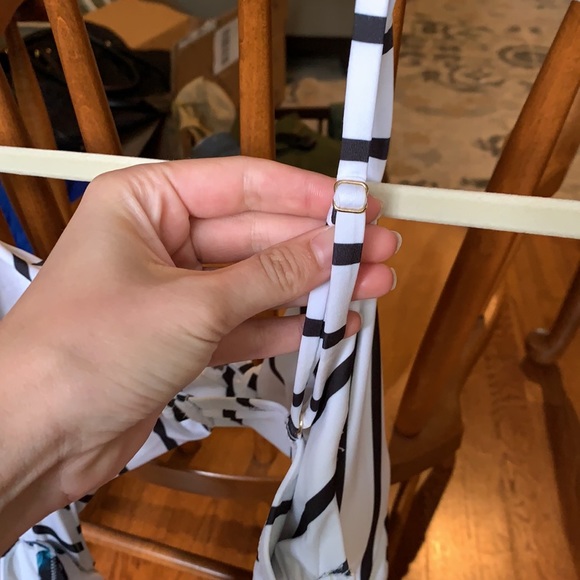 NWOT ModCloth Siena striped one piece bathing suit - Picture 10 of 12